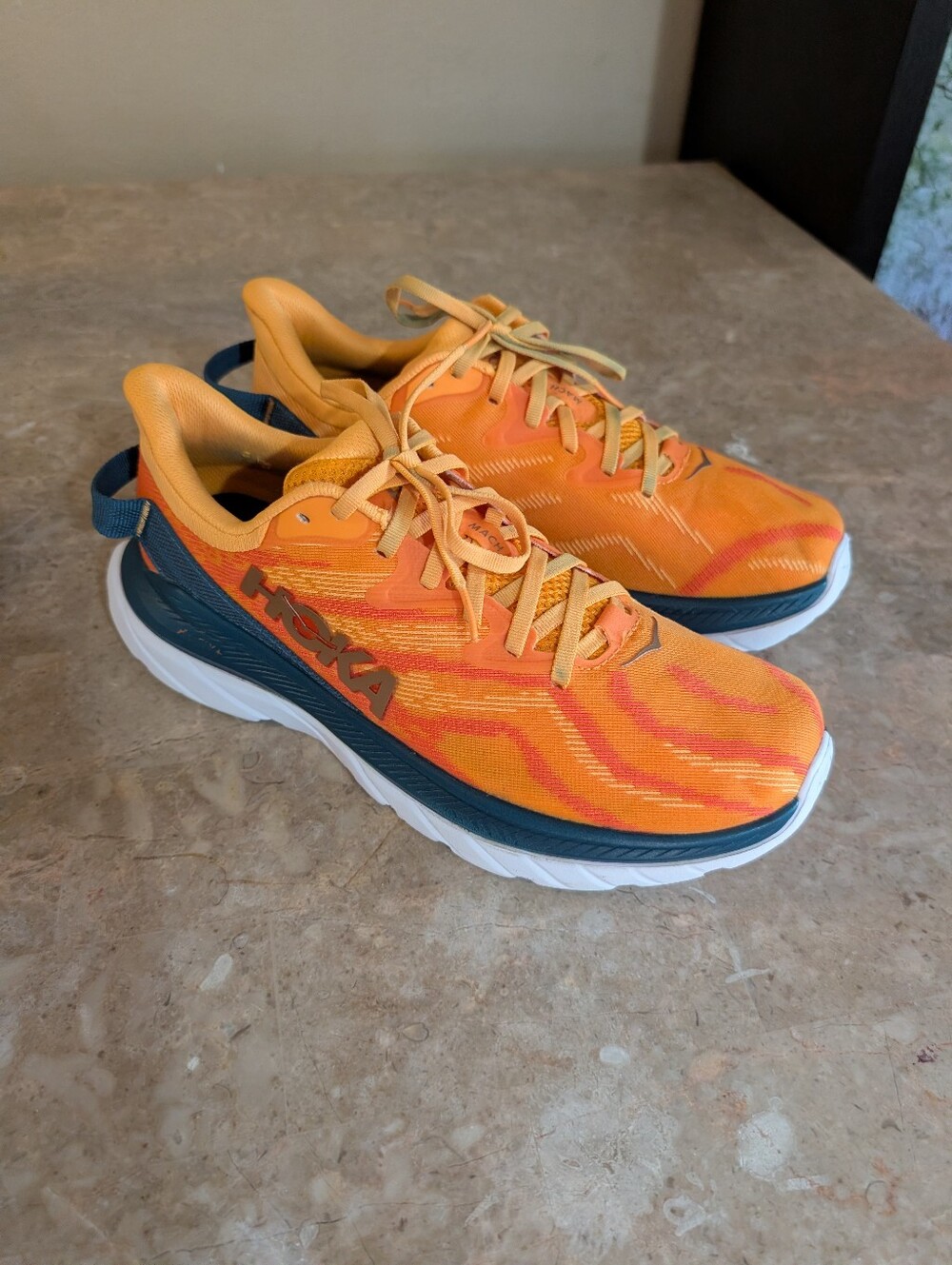 Hoka One One Mach Supersonic Yellow Running Cushioned Shoes Men's Size 10D - Picture 8 of 16